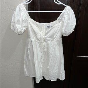 Babydoll mini white dress